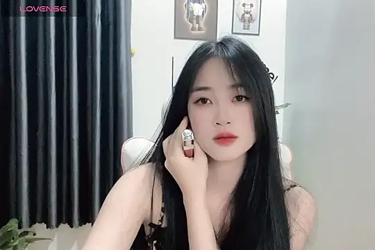 Snapshot of _Aimy_ chatting on January 2025 04:14:02 AM Aimy online show from January 2025 04:14:02 AM