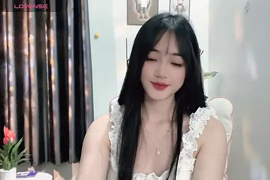 Snapshot of _Aimy_ chatting on January 2025 07:00:02 PM Aimy online show from January 2025 07:00:02 PM