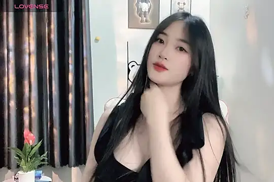 Snapshot of _Aimy_ chatting on January 2025 07:06:02 AM Aimy online show from January 2025 07:06:02 AM
