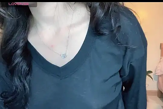  Aimy  online show from October 2025 04:51:01 PM