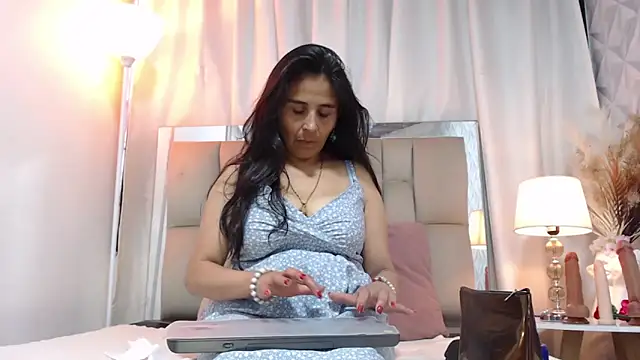 Snapshot of _Marcela__ chatting on January 2025 12:26:02 PM Marcela online show from January 2025 12:26:02 PM