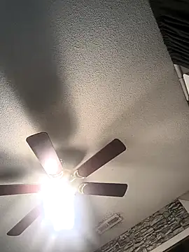 Snapshot of ImCarolinaCutiexxx chatting on October 2025 12:22:01 AM ImCarolinaCutiexxx online show from October 2025 12:22:01 AM