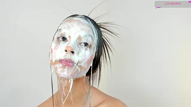 sofia quiros online show from January 2025 02:24:02 PM