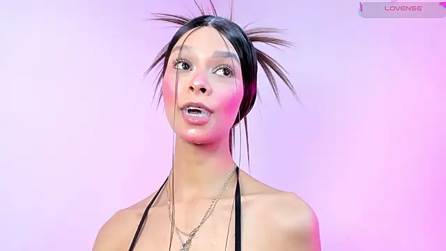 sofia quiros online show from February 2025 04:17:02 AM