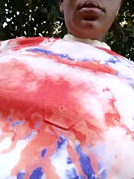 Snapshot of Broan_me chatting on February 2025 08:28:01 AM Broan me online show from February 2025 08:28:01 AM