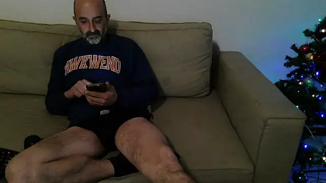 Snapshot of newsimo74 chatting on December 2024 06:52:01 PM newsimo74 online show from December 2024 06:52:01 PM
