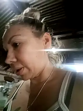 coral smitth online show from December 2024 12:36:01 PM