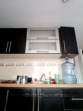 coral smitth online show from February 2025 07:14:01 PM