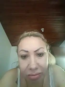 coral smitth online show from May 2026 07:11:01 PM