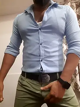 Guyinshortss online show from June 2026 08:07:02 PM