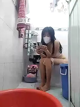 Snapshot of HimiJim chatting on December 2024 07:03:01 AM HimiJim online show from December 2024 07:03:01 AM