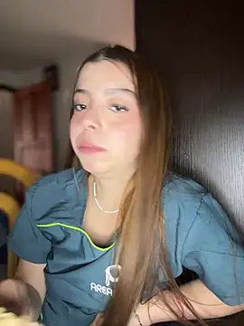 Cloew Marz online show from February 2025 08:36:01 PM