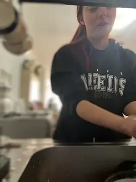 Cloew Marz online show from March 2025 06:37:01 PM