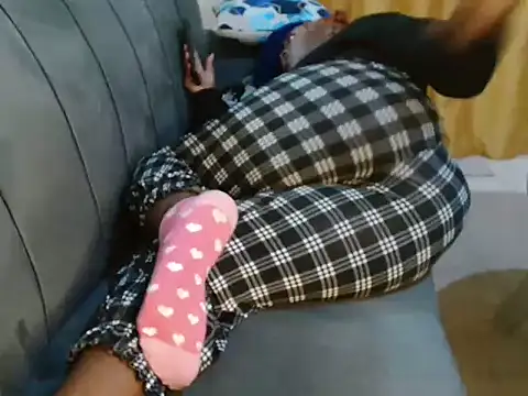 leslysexygirl online show from October 2025 05:42:01 PM