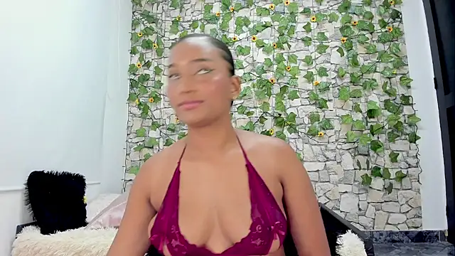 Snapshot of Pandora_gu chatting on December 2024 09:02:01 PM Pandora gu online show from December 2024 09:02:01 PM