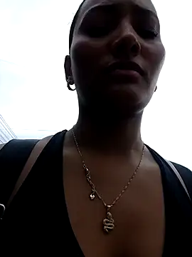 Pandora gu online show from February 2026 08:25:02 PM