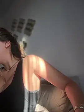 RaquelleDevon online show from September 2025 05:22:02 AM