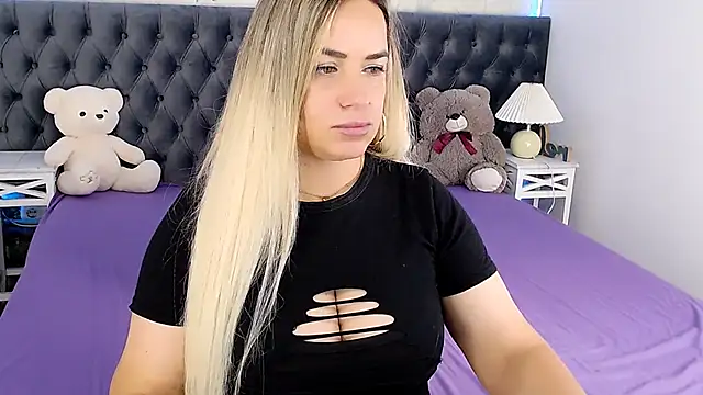 MilenaMiler X online show from September 2025 07:30:02 PM