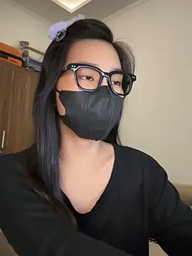 Snapshot of Lilisa_miu chatting on October 2025 04:17:01 PM Lilisa miu online show from October 2025 04:17:01 PM