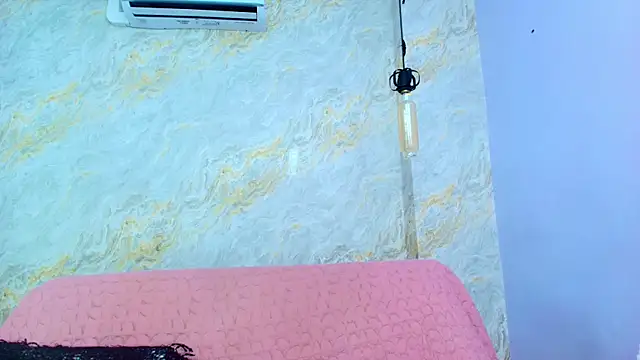 Mia candy 0 online show from December 2025 12:10:01 PM