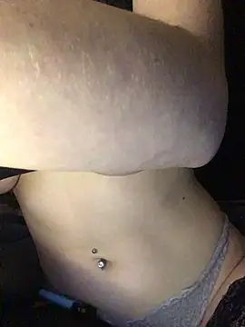 indie-rayne online show from January 2025 02:41:01 PM