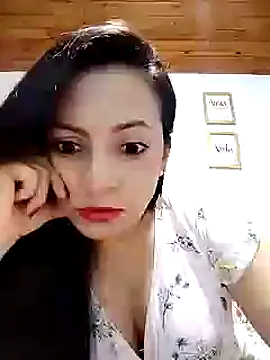 anaruiz  online show from February 2025 04:15:01 AM