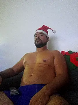 Snapshot of LatinMar chatting on December 2024 12:03:02 AM LatinMar online show from December 2024 12:03:02 AM