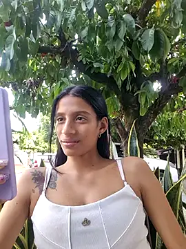 lily sk online show from February 2025 09:58:01 PM