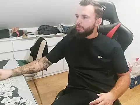 prezydentcam online show from June 2026 10:32:01 AM