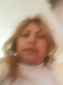 Snapshot of Kazsandraa chatting on June 2026 04:16:02 PM Kazsandraa online show from June 2026 04:16:02 PM