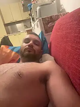 Lucarete online show from April 2026 07:25:02 PM