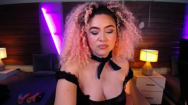 Snapshot of Kateryn_ chatting on January 2025 11:13:01 PM Kateryn online show from January 2025 11:13:01 PM