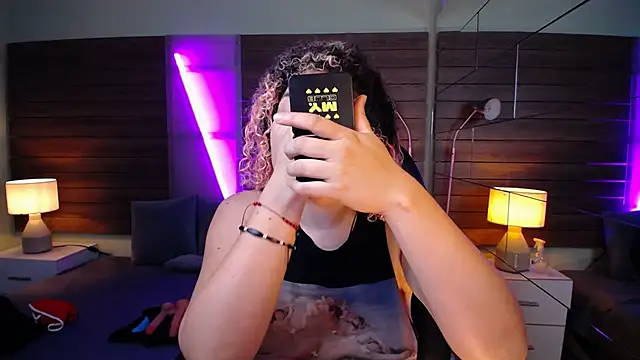 Snapshot of Kateryn_ chatting on January 2025 04:19:02 PM Kateryn online show from January 2025 04:19:02 PM