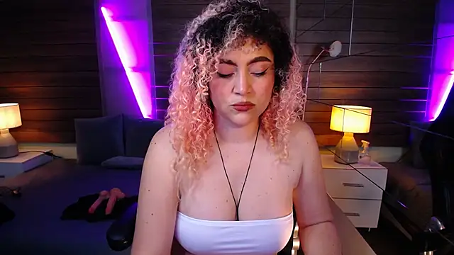 Snapshot of Kateryn_ chatting on January 2025 07:21:01 PM Kateryn online show from January 2025 07:21:01 PM