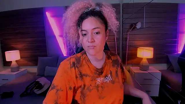 Snapshot of Kateryn_ chatting on February 2025 08:47:02 PM Kateryn online show from February 2025 08:47:02 PM