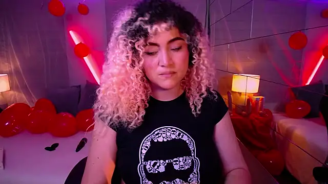 Snapshot of Kateryn_ chatting on February 2025 02:01:02 AM Kateryn online show from February 2025 02:01:02 AM