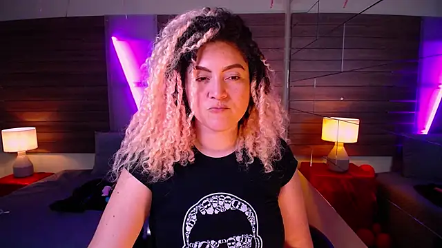 Snapshot of Kateryn_ chatting on March 2025 08:37:02 PM Kateryn online show from March 2025 08:37:02 PM