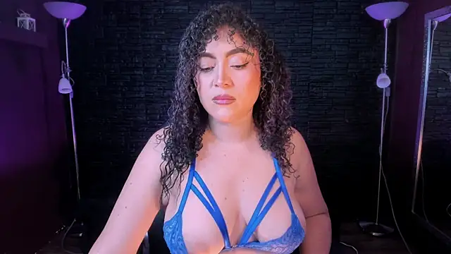 Snapshot of Kateryn_ chatting on March 2025 12:00:02 AM Kateryn online show from March 2025 12:00:02 AM