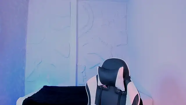 Snapshot of Kateryn_ chatting on October 2025 09:01:01 PM Kateryn online show from October 2025 09:01:01 PM