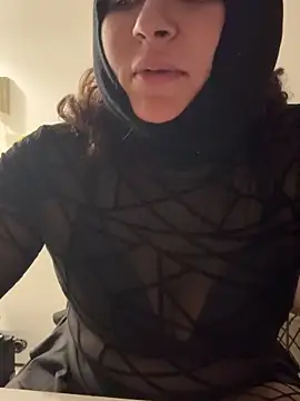 inesXV online show from October 2025 01:30:02 AM