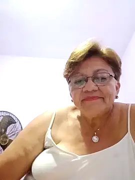 Madrastrahot69 online show from November 2025 04:45:02 AM