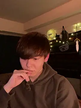 poketkuma online show from February 2026 12:05:02 PM