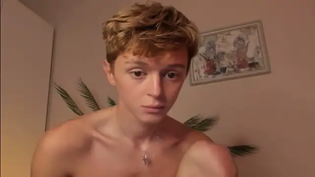 agelandreww online show from September 2025 06:02:01 PM