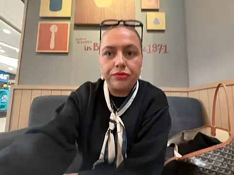 Arabellalee23 online show from January 2026 04:45:01 PM