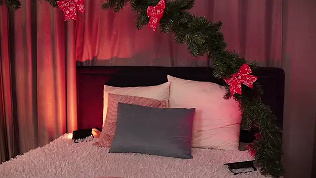 AnnLevine online show from December 2024 08:50:01 AM