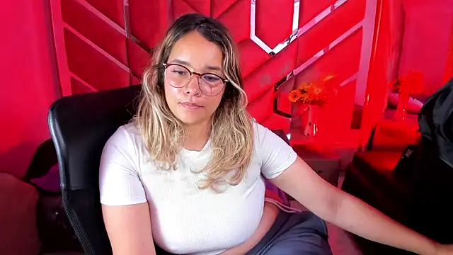 Olivia Fox69 online show from September 2025 03:19:01 AM