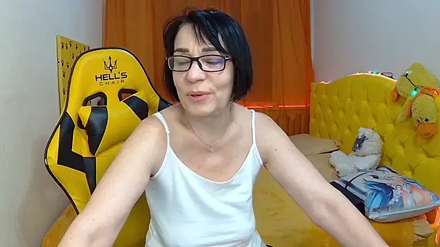 Snapshot of SandraHormas chatting on January 2025 10:34:02 AM SandraHormas online show from January 2025 10:34:02 AM