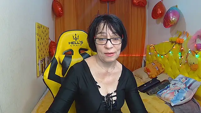 Snapshot of SandraHormas chatting on March 2025 02:46:02 PM SandraHormas online show from March 2025 02:46:02 PM