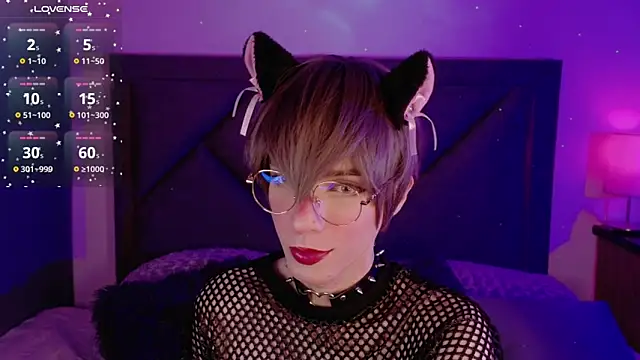Snapshot of Sammy_Russell chatting on February 2025 06:46:01 AM Sammy Russell online show from February 2025 06:46:01 AM