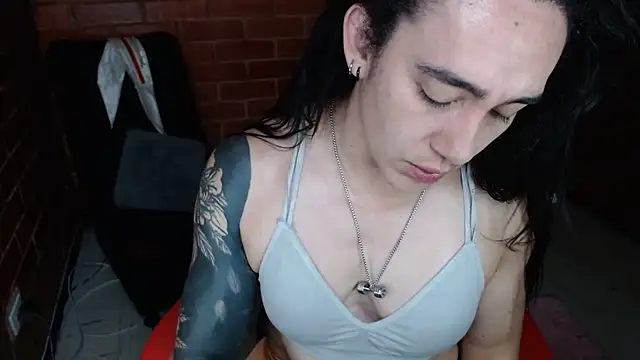 Snapshot of dannafitness chatting on January 2025 03:40:01 PM dannafitness online show from January 2025 03:40:01 PM